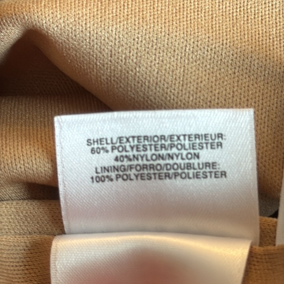 ANNE KLEIN -NWT Animal print wrap top - Picture 6 of 6